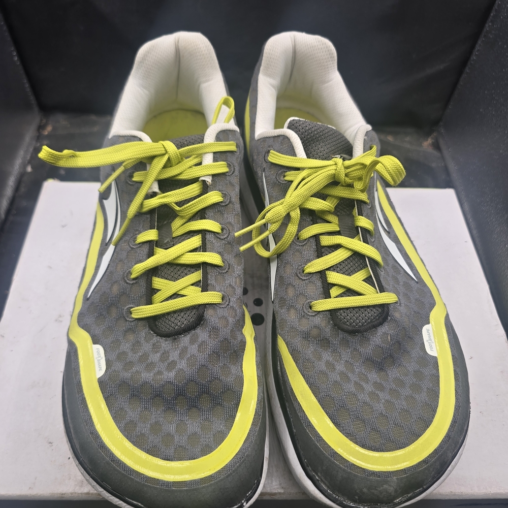 Altra Paragigm 1.5 Athletic Shoes Gray with Yellow‎ Accents Lace Up Men Size 13
